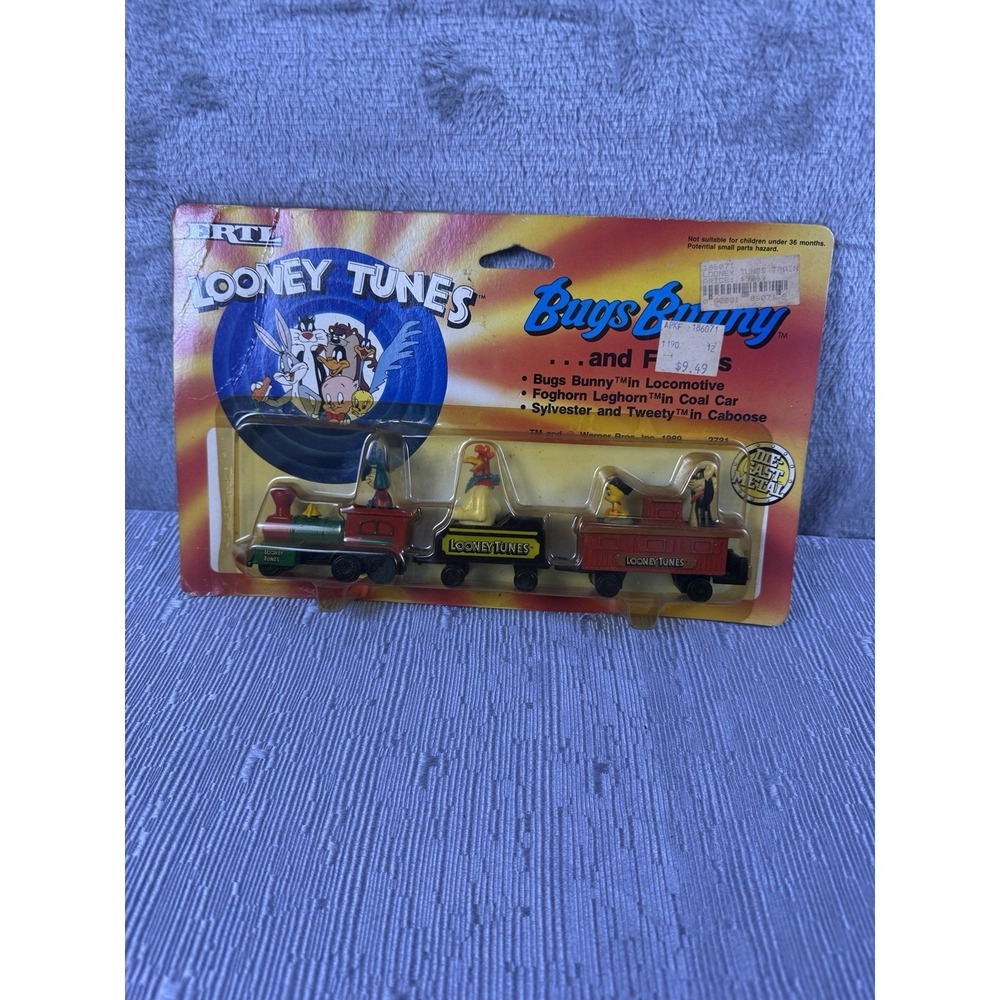 Ertl Looney Tunes 1989 Bugs Bunny and Friends Train Die Cast Metal Set Vintage